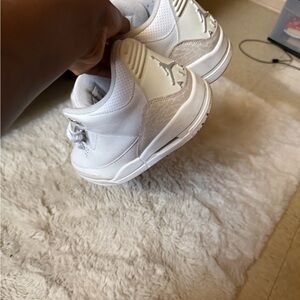 Jordan White Sneakers